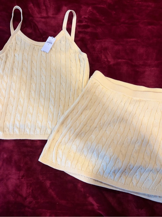 GAP Other - Gap Yellow Cable-Knit Tank and Skirt Set - Big Girls